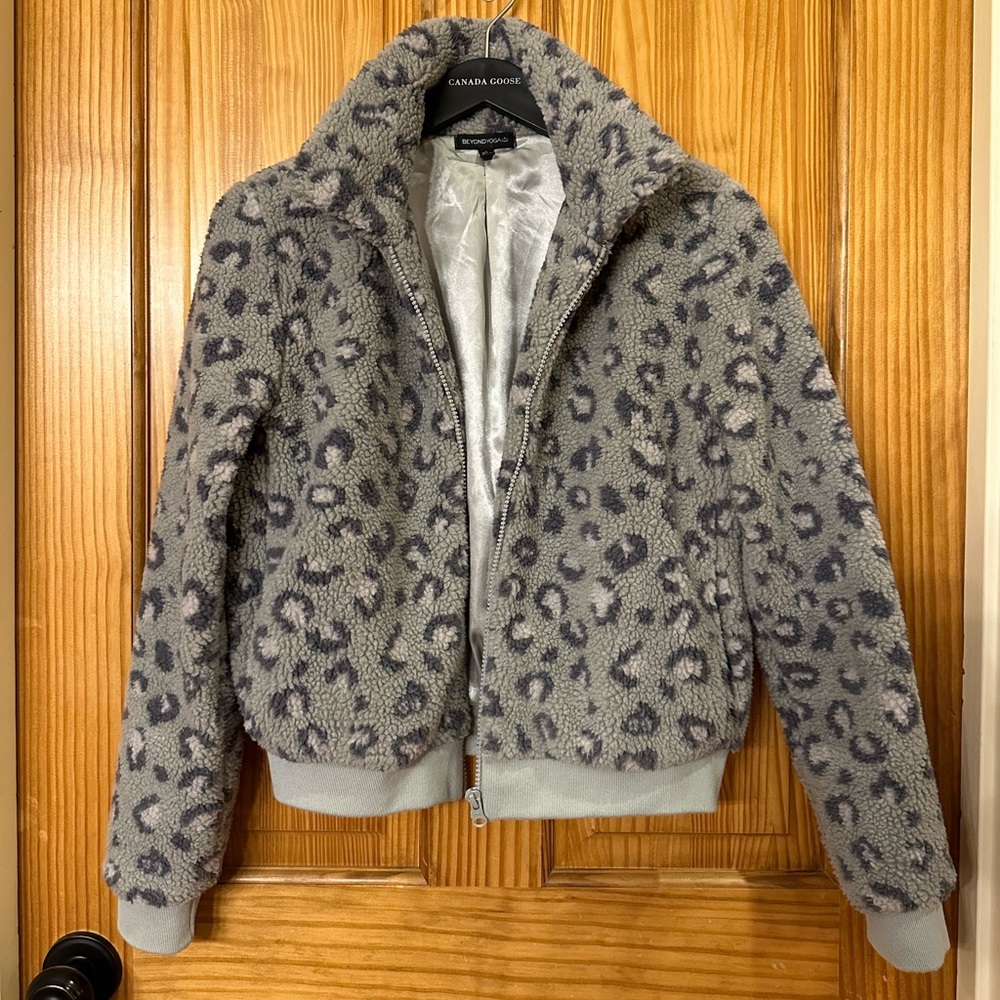 Beyond Yoga Sz small, worn twice